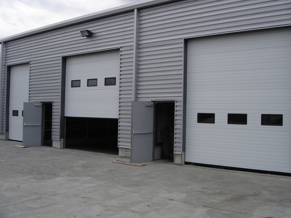 Noisy garage-doors